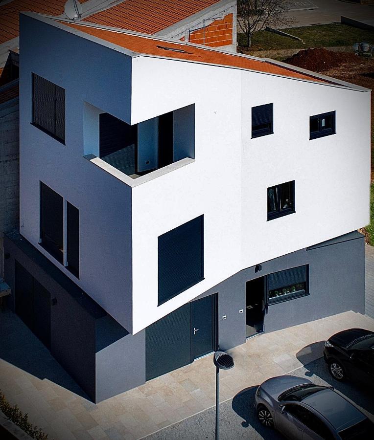הוילה פונטנה Casa Nera מראה חיצוני תמונה